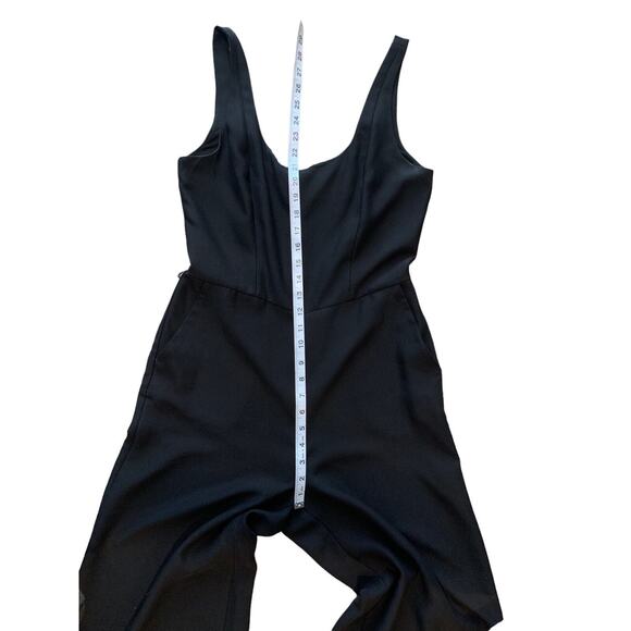 Banana Republic Wide Leg Jumpsuit Black Size 6 Crepe Modern Pockets - Picture 7 of 11